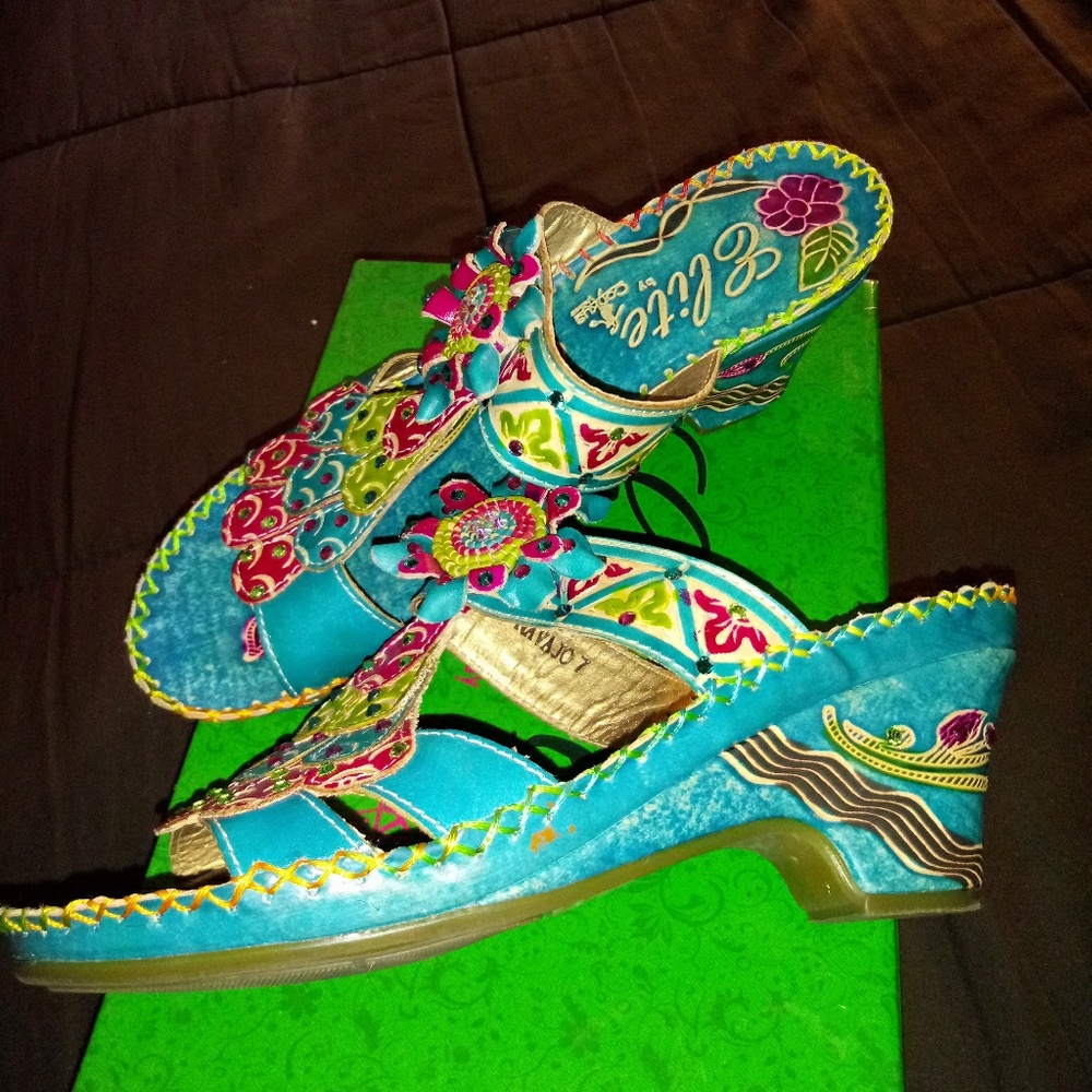 Shoes - Picture 2 of 2
